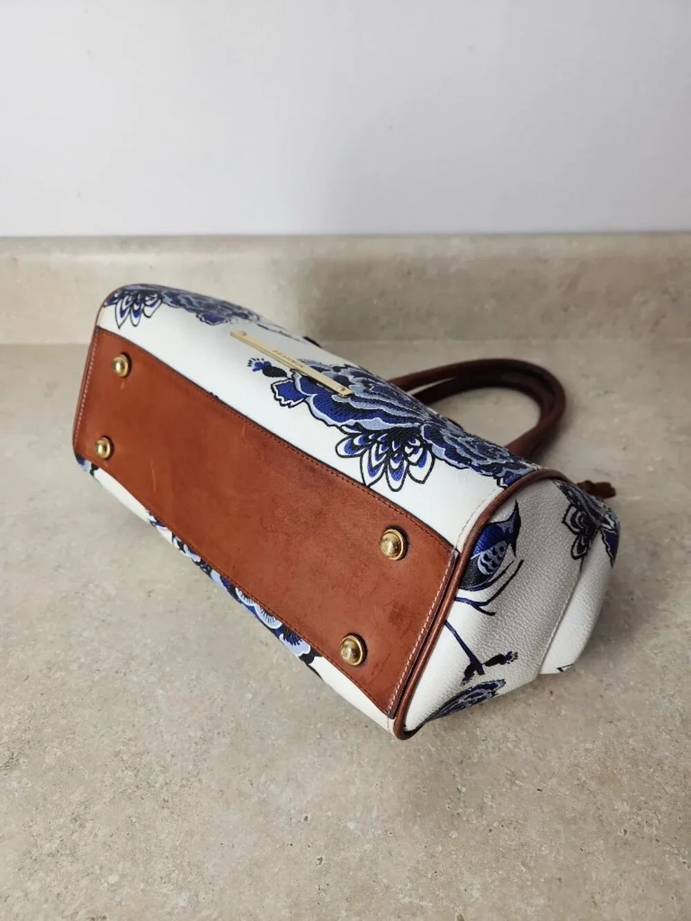 Brahmin Frame Satchel Blue Delft floral birds print hand bag classic rare - Picture 6 of 16